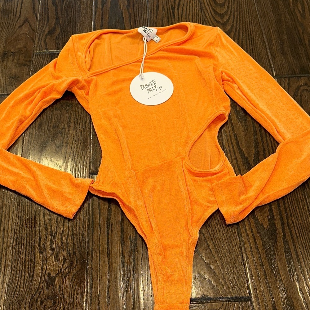 Princess Polly Maira long sleeve Orange Bodysuit size 4 new with tags